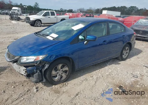 2015 Honda Civic Lx z USA, uszkodzony, nr VIN 19XFB2F5XFE017715